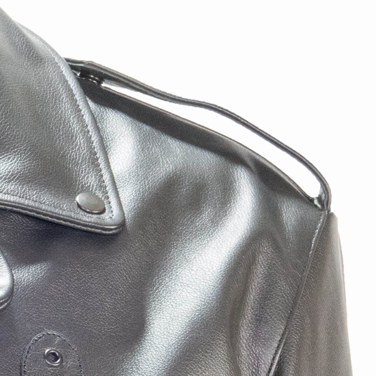 taylors-leatherwear-4473Z-pittsburgh-leather-jacket-shoulder